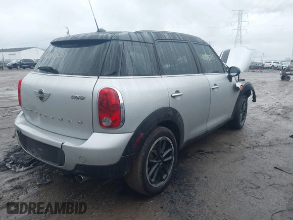 2015 MINI Countryman with VIN WMWZB3C50FWR44622, listed as a IAAI auction lot 41519725 with 229,985 mi miles and . Bid and sale history available at DreamBid. Image 4.