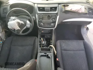 2017 Nissan Altima SL z VIN 1N4AL3AP9HC110909, wystawiony jako Copart lot #54009815 z przebiegiem Nie podano mil oraz Nie do naprawy • Non repairable. Historia ofert i sprzedaży dostępna na DreamBid. Obrazek 8.