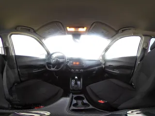 2023 Nissan Kicks S z VIN 3N1CP5BV4PL571134, wystawiony jako IAAI lot #41895869 z przebiegiem 25 128 mil mil oraz . Historia ofert i sprzedaży dostępna na DreamBid. Obrazek 18.