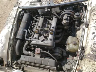 1978 Alfa Romeo Spider z VIN 115410002428, wystawiony jako Copart lot #56698104 z przebiegiem Nie podano mil oraz Szkody całkowita. Historia ofert i sprzedaży dostępna na DreamBid. Obrazek 11.