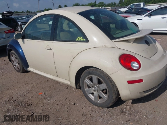 2007 Volkswagen Beetle with VIN 3VWRW31C07M515956, listed as a IAAI auction lot 42302912 with 173,304 mi miles and . Bid and sale history available at DreamBid. Image 3.