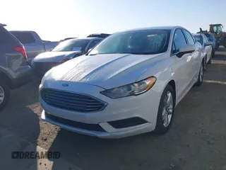 2018 Ford Fusion SE with VIN 3FA6P0H70JR250014, listed as a IAAI auction lot 41990580 with 121,628 mi miles. Bid and sale history available at carsss.com. Image 18.