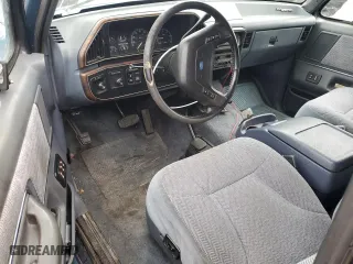 1989 Ford Bronco Custom with VIN 1FMEU15H6KLA27263, listed as a Copart auction lot 73462704 with 88,209 mi miles and Salvage Title. Bid and sale history available at carsss.com. Image 8.