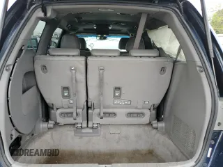 2010 Honda Odyssey EX-L z VIN 5FNRL3H76AB071109, wystawiony jako Copart lot #70342294 z przebiegiem 187 872 mil mil oraz Szkoda całkowita • Salvage title. Historia ofert i sprzedaży dostępna na DreamBid. Obrazek 13.