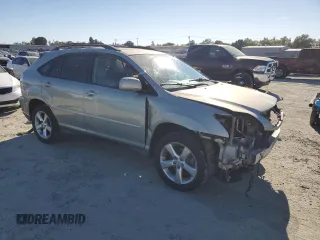 2005 Lexus RX 330 with VIN JTJHA31U850085810, listed as a Copart auction lot 70469794 with 130,186 mi miles and Salvage Title. Bid and sale history available at carsss.com. Image 4.