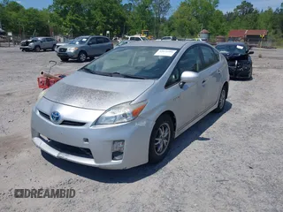 2010 Toyota Prius II with VIN JTDKN3DU7A0094498, listed as a IAAI auction lot 42071986 with 277,660 mi miles. Bid and sale history available at carsss.com. Image 2.