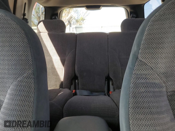 2003 Dodge Durango SLT z VIN 1D4HS48Z33F591372, wystawiony jako Copart lot #51596005 z przebiegiem 175 039 mil mil oraz Szkoda całkowita • Salvage title. Historia ofert i sprzedaży dostępna na DreamBid. Obrazek 10.