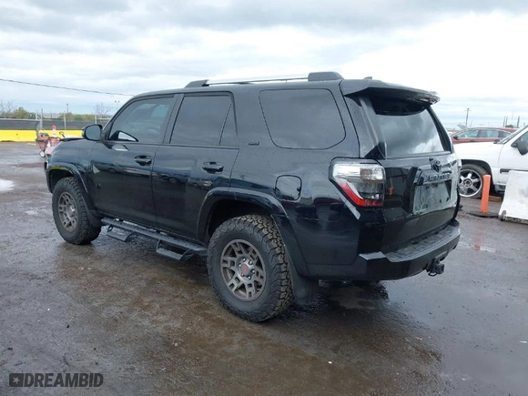 2020 Toyota 4Runner SR5 with VIN JTEBU5JR9L5745422, listed as a IAAI auction lot 41500603 with 58,926 mi miles. Bid and sale history available at carsss.com. Image 3.