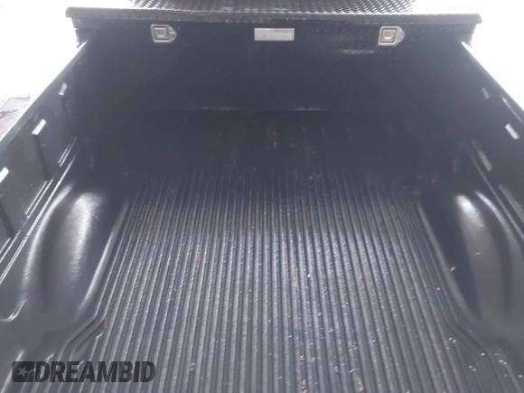 2008 Nissan Titan SE with VIN 1N6BA06F08N332422, listed as a IAAI auction lot 41557137 with 204,735 mi miles and . Bid and sale history available at DreamBid. Image 14.