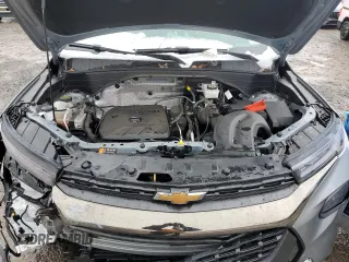 2023 Chevrolet TrailBlazer ACTIV with VIN KL79MSSL3PB182819, listed as a Copart auction lot 44327695 with 15,252 mi miles and Salvage Title. Bid and sale history available at DreamBid. Image 13.