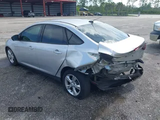 2013 Ford Focus SE with VIN 1FADP3F28DL217636, listed as a IAAI auction lot 42465123 with 187,088 mi miles and . Bid and sale history available at DreamBid. Image 3.