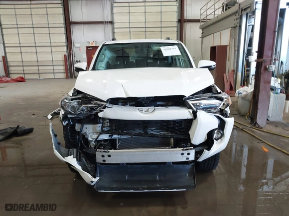 2019 Toyota 4Runner SR5 with VIN JTEBU5JR0K5693273, listed as a IAAI auction lot 41882761 with 54,503 mi miles. Bid and sale history available at carsss.com. Image 12.