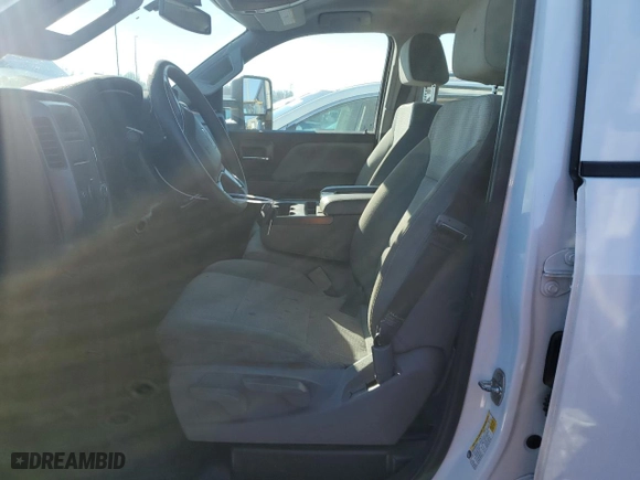 2017 Chevrolet Silverado 2500HD Work Truck with VIN 1GC2CUEG4HZ364426, listed as a Copart auction lot 86173554 with 173,742 mi miles and Clean Title. Bid and sale history available at carsss.com. Image 7.