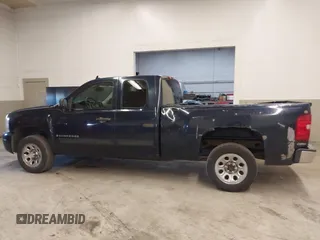 2007 Chevrolet Silverado 1500 LT w/1LT with VIN 2GCEC19C771621072, listed as a IAAI auction lot 41747993 with 217,232 mi miles. Bid and sale history available at carsss.com. Image 14.