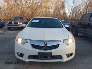 2011 Acura TSX z VIN JH4CU2E66BC008226, wystawiony jako IAAI lot #41725963 z przebiegiem 219 809 mil mil oraz . Historia ofert i sprzedaży dostępna na DreamBid. Obrazek 6.