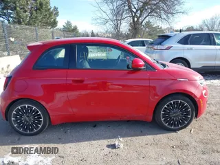 2024 FIAT 500e INSPI(RED) with VIN ZFAFFAA46RX213143, listed as a IAAI auction lot 41101312 with 4,254 mi miles. Bid and sale history available at carsss.com. Image 13.