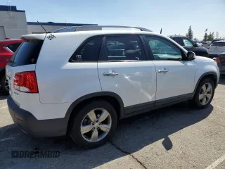 2012 Kia Sorento EX with VIN 5XYKU4A21CG300276, listed as a Copart auction lot 47244925 with 227,119 mi miles and Salvage Title. Bid and sale history available at carsss.com. Image 3.