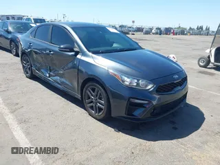 2020 Kia Forte GT-Line z VIN 3KPF34AD4LE180606, wystawiony jako IAAI lot #42311974 z przebiegiem 46 088 mil mil oraz . Historia ofert i sprzedaży dostępna na DreamBid. Obrazek 1.