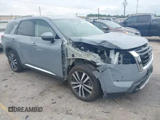 2023 Nissan Pathfinder Platinum with VIN 5N1DR3DK4PC208763, listed as a IAAI auction lot 42139683 with 39,956 mi miles and . Bid and sale history available at DreamBid. Image 1.