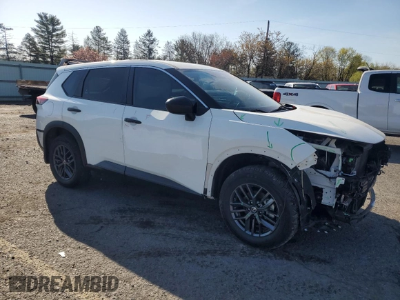 2021 Nissan Rogue S with VIN 5N1AT3AA3MC807472, listed as a Copart auction lot 52054225 with 47,322 mi miles and Salvage title. Bid and sale history available at DreamBid. Image 4.