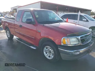 2004 Ford F-150 Heritage XL with VIN 2FTRX172X4CA66117, listed as a IAAI auction lot 41780972 with 1 mi miles. Bid and sale history available at carsss.com. Image 1.