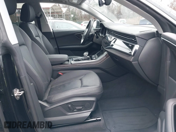 2023 Audi Q8 Premium with VIN WA1AVBF19PD019841, listed as a IAAI auction lot 40827495 with 29,033 mi miles and . Bid and sale history available at DreamBid. Image 5.