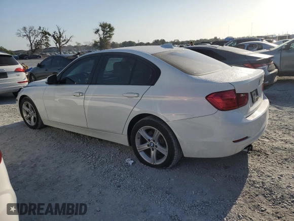 2013 BMW 3 Series 328i с VIN WBA3A5G52DNP19023, выставлен на аукционе Copart как лот 54585875 с пробегом 153 231 миль миль и Списание • Salvage title. История ставок и продаж доступна на DreamBid. Изображение 2.