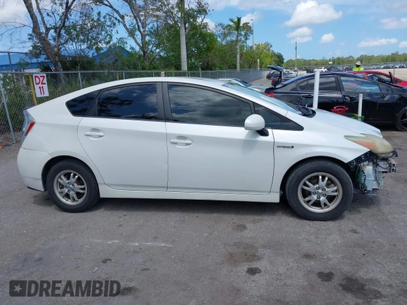 2011 Toyota Prius I with VIN JTDKN3DU9B0260439, listed as a IAAI auction lot 42134988 with 209,932 mi miles and . Bid and sale history available at DreamBid. Image 13.