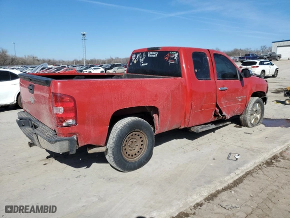 2013 Chevrolet Silverado 1500 LT with VIN 1GCRCSE01DZ136903, listed as a Copart auction lot 46190105 with 207,432 mi miles and Salvage Title. Bid and sale history available at carsss.com. Image 3.