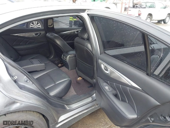 2015 Infiniti Q50 with VIN JN1BV7AR1FM397917, listed as a IAAI auction lot 41757822 with 82,062 mi miles. Bid and sale history available at carsss.com. Image 8.