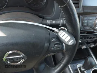 2018 Nissan Pathfinder S z VIN 5N1DR2MM5JC673071, wystawiony jako IAAI lot #41653944 z przebiegiem 120 261 mil mil oraz . Historia ofert i sprzedaży dostępna na DreamBid. Obrazek 11.