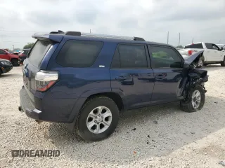 2021 Toyota 4Runner SR5 z VIN JTEMU5JR4M5917821, wystawiony jako Copart lot #51359905 z przebiegiem 77 403 mil mil oraz Szkoda całkowita • Salvage title. Historia ofert i sprzedaży dostępna na DreamBid. Obrazek 3.