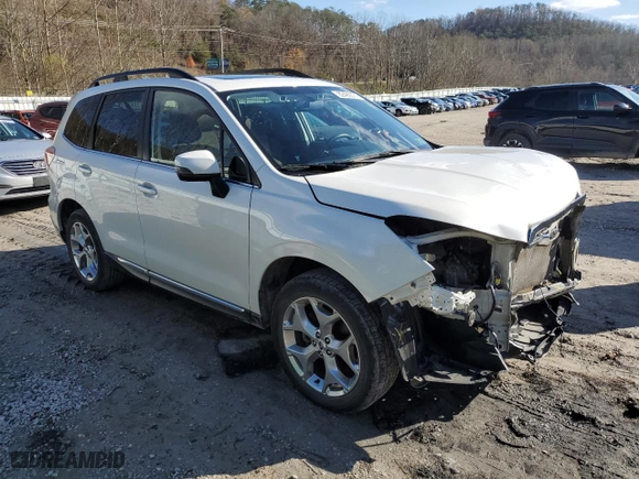 2017 Subaru Forester Touring with VIN JF2SJAWC2HH592531, listed as a Copart auction lot 82426374 with 31,152 mi miles and Salvage Title. Bid and sale history available at carsss.com. Image 4.