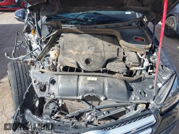 2020 Mercedes-Benz GLE 450 with VIN 4JGFB5KB9LA244966, listed as a IAAI auction lot 41811214 with 85,317 mi miles and . Bid and sale history available at DreamBid. Image 10.
