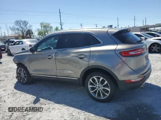 2017 Lincoln MKC Select z VIN 5LMCJ2C95HUL32724, wystawiony jako Copart lot #48186215 z przebiegiem 94 160 mil mil oraz Szkoda całkowita • Salvage title. Historia ofert i sprzedaży dostępna na DreamBid. Obrazek 2.