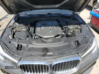 2017 BMW 7 Series 740i with VIN WBA7E2C55HG739108, listed as a Copart auction lot 53304715 with 114,510 mi miles and Salvage title. Bid and sale history available at DreamBid. Image 11.