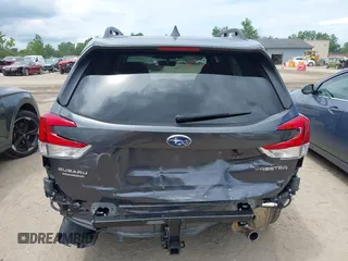 2023 Subaru Forester Limited with VIN JF2SKAPC8PH511882, listed as a IAAI auction lot 42781302 with 22,450 mi miles and . Bid and sale history available at DreamBid. Image 17.