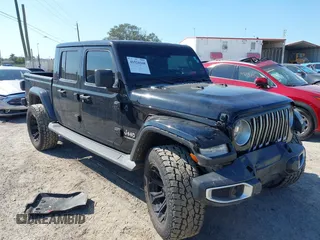 2020 Jeep Gladiator Overland z VIN 1C6HJTFG2LL149056, wystawiony jako IAAI lot #41524168 z przebiegiem 113 503 mil mil oraz . Historia ofert i sprzedaży dostępna na DreamBid. Obrazek 1.