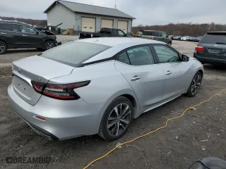 2021 Nissan Maxima SV with VIN 1N4AA6CVXMC506571, listed as a Copart auction lot 44023055 with 71,269 mi miles and Salvage Title. Bid and sale history available at carsss.com. Image 3.