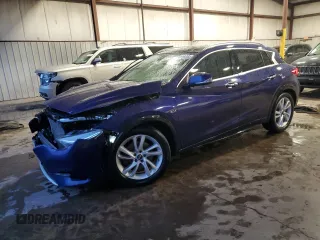 2018 Infiniti QX30 ESSENTIAL with VIN SJKCH5CP1JA056713, listed as a Copart auction lot 81872514 with 77,390 mi miles and Salvage Title. Bid and sale history available at carsss.com. Image 1.