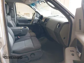 2004 Ford F-150 XLT с VIN 1FTPW14544KC82761, выставлен на аукционе IAAI как лот 42281320 с пробегом 147 381 миль миль и . История ставок и продаж доступна на DreamBid. Изображение 5.
