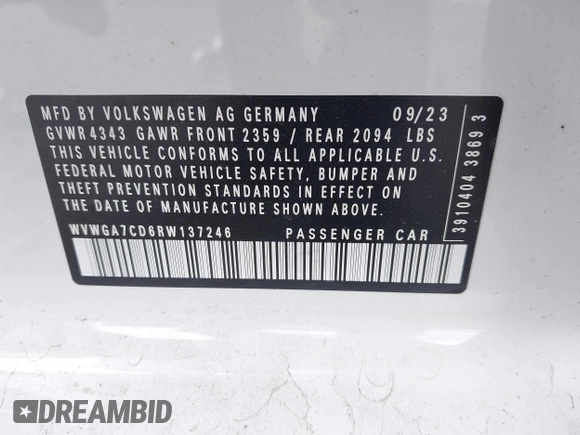 2024 Volkswagen Golf GTI S with VIN WVWGA7CD6RW137246, listed as a IAAI auction lot 41465062 with 3,268 mi miles. Bid and sale history available at carsss.com. Image 9.