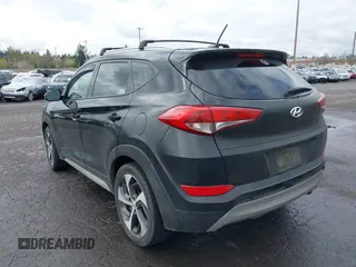 2017 Hyundai Tucson Value with VIN KM8J3CA28HU394750, listed as a IAAI auction lot 41960452 with 138,134 mi miles. Bid and sale history available at carsss.com. Image 3.