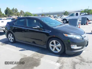 2014 Chevrolet Volt with VIN 1G1RE6E48EU172972, listed as a IAAI auction lot 42215102 with Not Provided miles and . Bid and sale history available at carsss.com. Image 1.