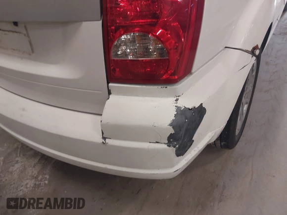 2007 Dodge Caliber SXT with VIN 1B3HB48B67D412339, listed as a IAAI auction lot 42103451 with 170,695 mi miles and . Bid and sale history available at DreamBid. Image 6.