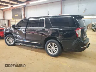 2021 GMC Yukon XL SLT with VIN 1GKS2GKD5MR361239, listed as a Copart auction lot 43741285 with 98,316 mi miles and Salvage Title. Bid and sale history available at carsss.com. Image 2.