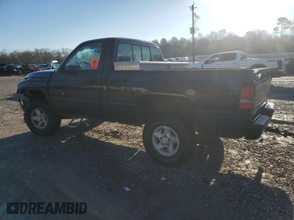 1997 Dodge 1500 z VIN 1B7HF16ZXVJ522763, wystawiony jako Copart lot #42707965 z przebiegiem 119 365 mil mil oraz Szkoda całkowita • Salvage title. Historia ofert i sprzedaży dostępna na DreamBid. Obrazek 2.
