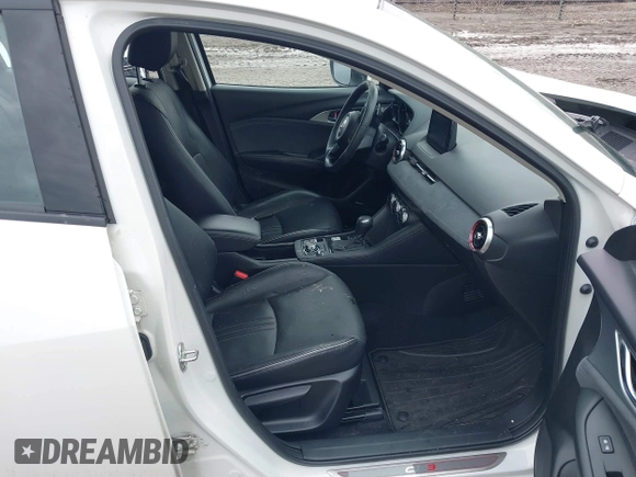 2019 Mazda CX-3 Grand Touring with VIN JM1DKFD76K0426879, listed as a IAAI auction lot 41669200 with 31,881 mi miles. Bid and sale history available at carsss.com. Image 5.