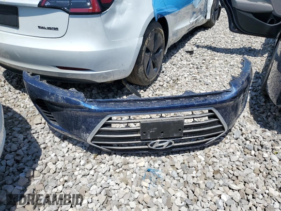 2017 Hyundai Elantra SE z VIN 5NPD84LF3HH183829, wystawiony jako Copart lot #58819665 z przebiegiem Nie podano mil oraz Czysty tytuł • Clean title. Historia ofert i sprzedaży dostępna na DreamBid. Obrazek 12.