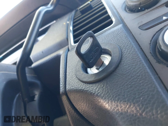 2014 Ford Police Interceptor с VIN 1FAHP2L8XEG155042, выставлен на аукционе IAAI как лот 41334874 с пробегом 131 250 миль миль и . История ставок и продаж доступна на DreamBid. Изображение 11.